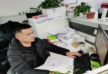 表彰先進(jìn)，宣揚(yáng)典型——貴州陽(yáng)光產(chǎn)權(quán)交易所有限公司王得天同志被中共貴陽(yáng)市委評(píng)為“愛(ài)國(guó)擁軍先進(jìn)個(gè)人”