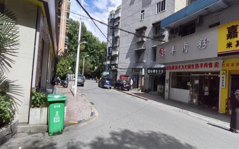 貴州省機(jī)關(guān)事務(wù)管理局國有資產(chǎn)管理服務(wù)中心貴陽市南明區(qū)南浦路63號江南苑負(fù)1層門面招租